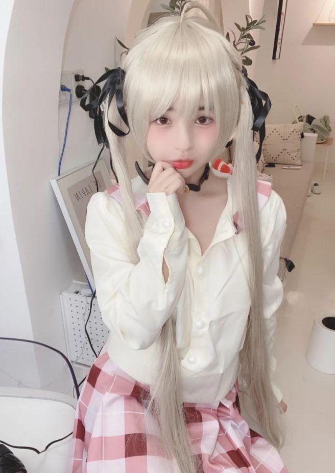 推特福利姬最新流出火爆露出大神菠萝私人订制视频合集 58V/19.62G 推特福利姬最新流出火爆露出大神菠萝私人订制视频合集 58V/19.62G