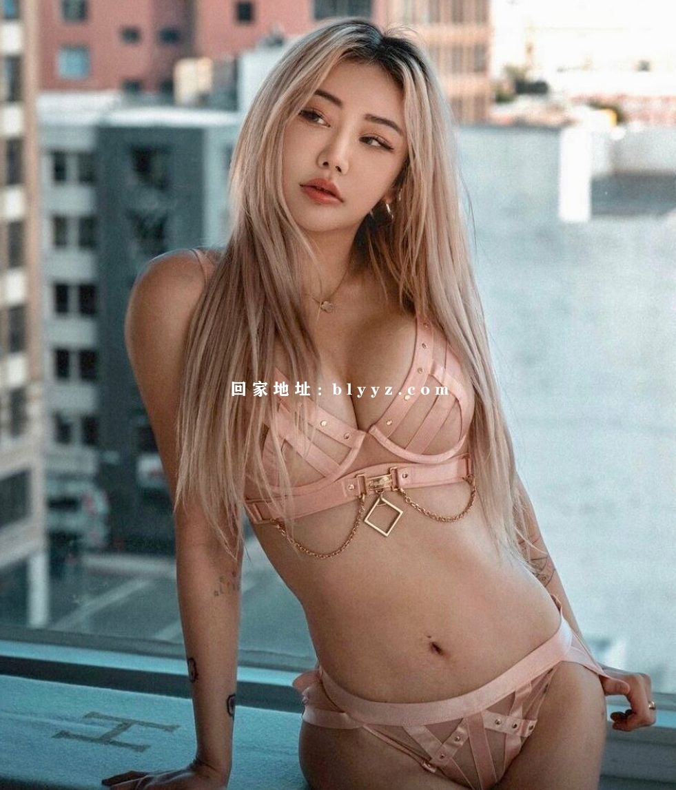 Onlyfans高颜值亚裔博主 kittylixo 福利资源合集 117V/17G