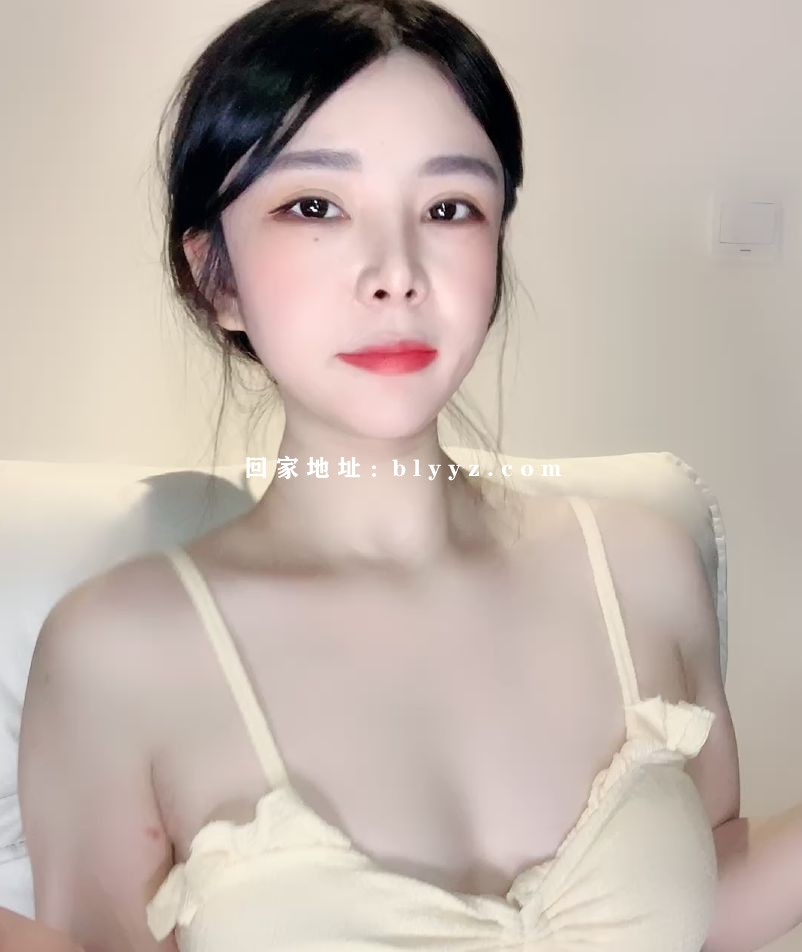 【直播】雪白胴体、热舞炮击、激情舞蹈女神主播 裸舞婉儿 露脸直播福利视频资源合集 69V/86.76G