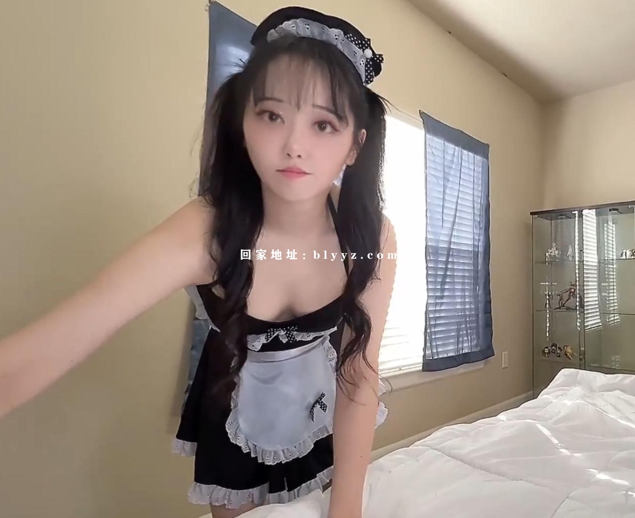 Fansly高颜值反差小姐姐 bdollairi 福利视频  27V/9.3G