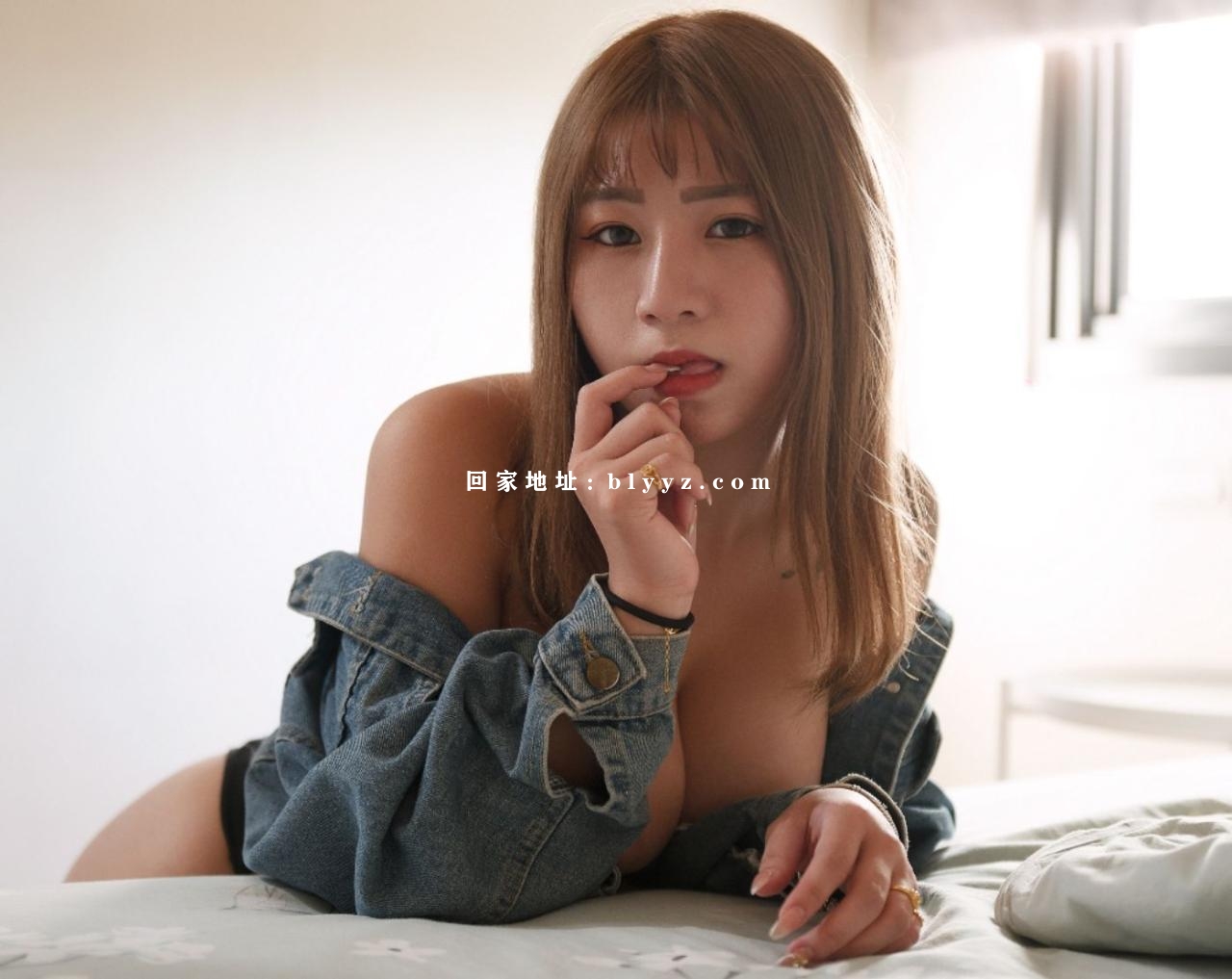 推特肥臀巨乳 艾瑪（@Emma18Y） 资源合集 671P/102V/6G