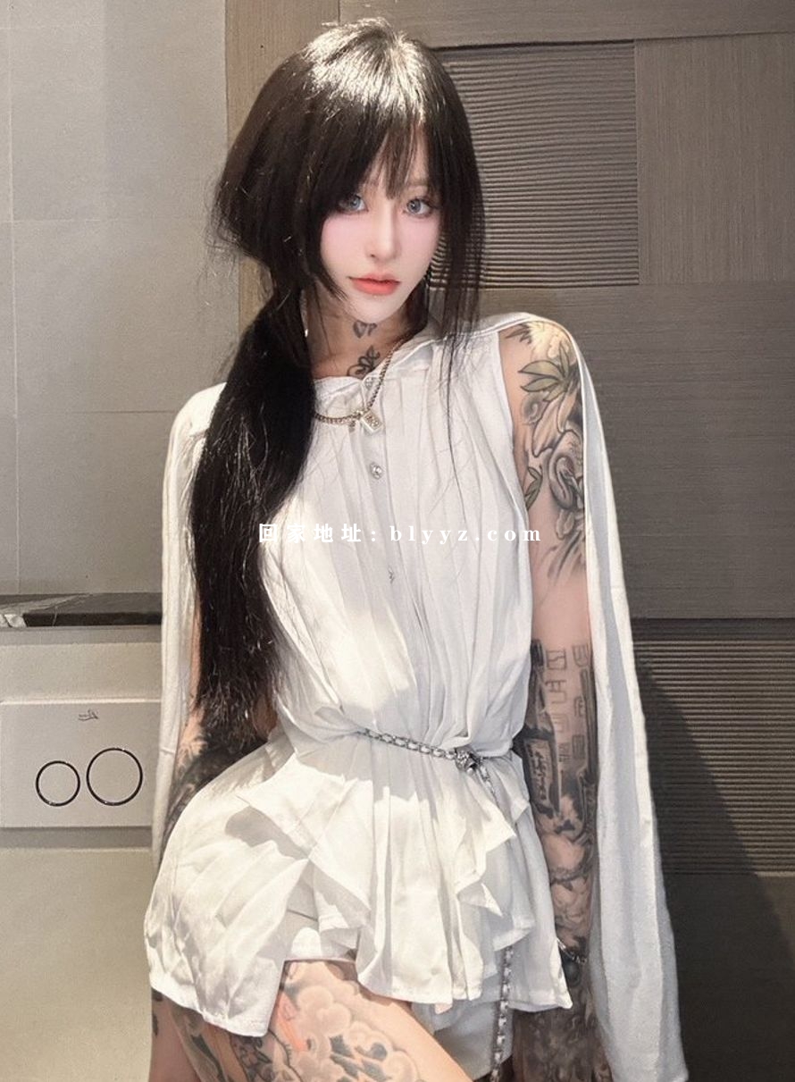 推特21万粉刺青女神 九条南无 最新近期福利视图合集 8.77G