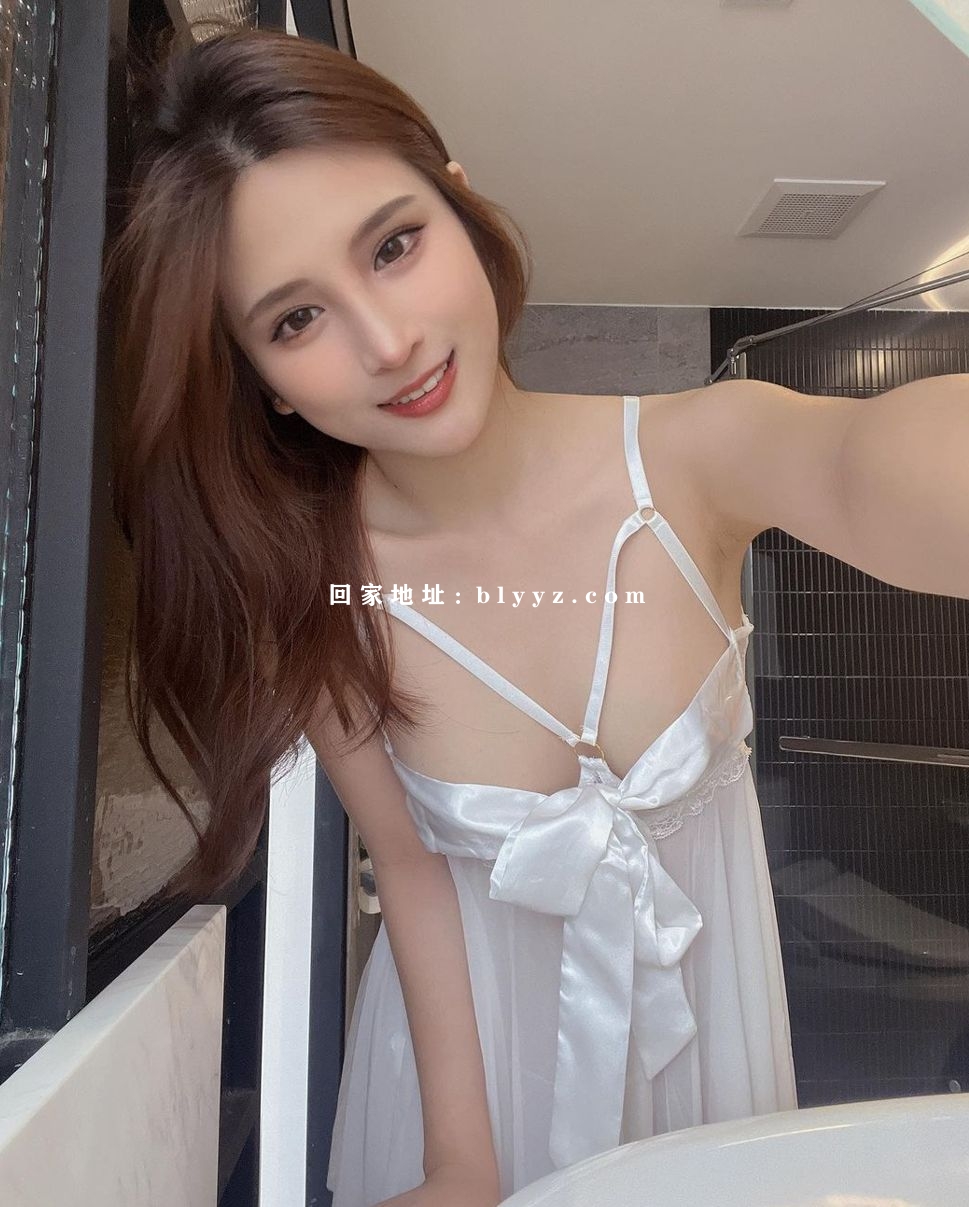 onlyfans零零后高颜值露脸台湾人气模特博主艾希（Ashisyourlove）私拍调教付费订阅福利视频资源合集 31G