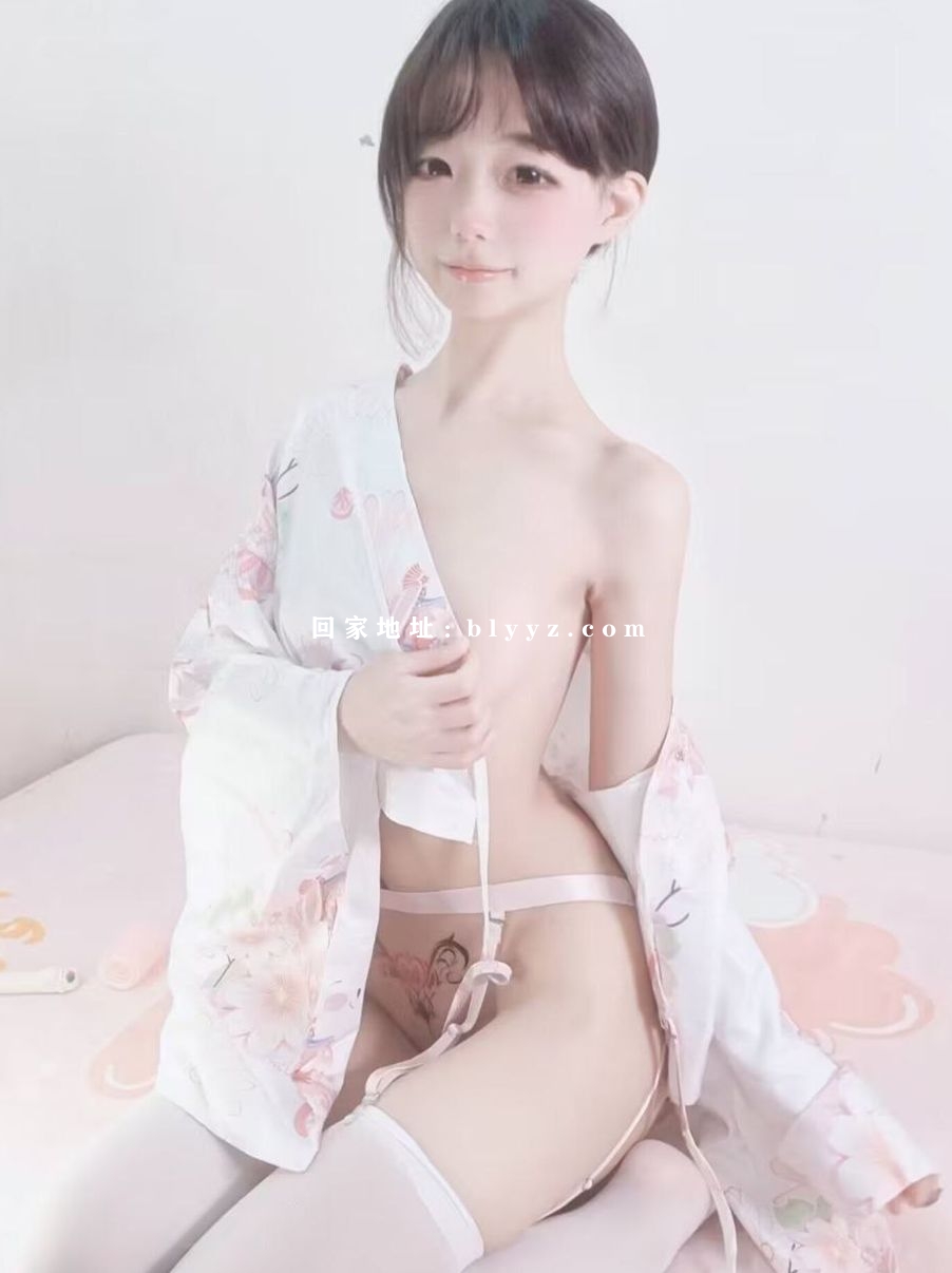 B站UP主 斜眼龙王（@taohua3344）门槛福利视频资源  6P/10V/1G